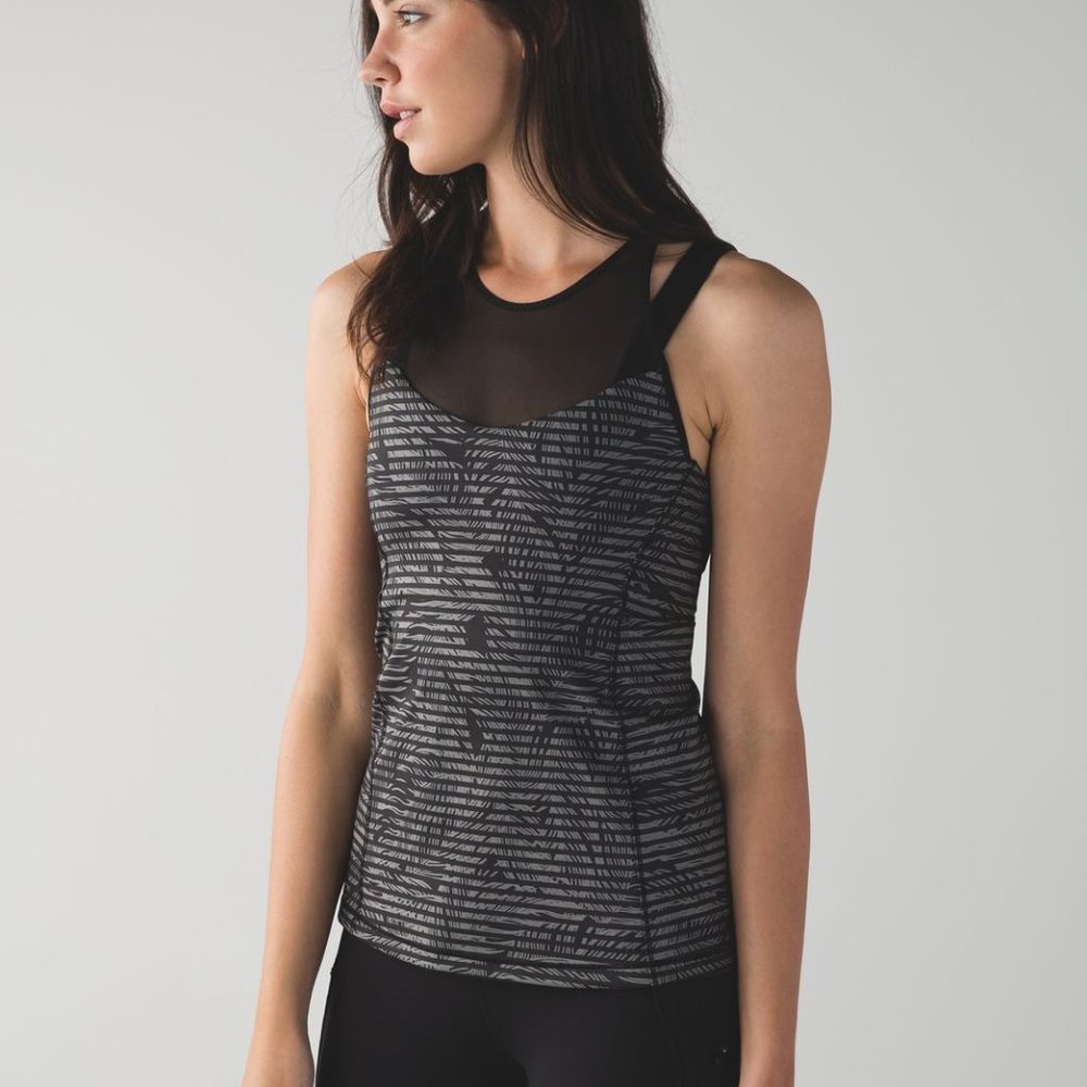Lululemon Running In The City Tank Stripe Play Slate Black